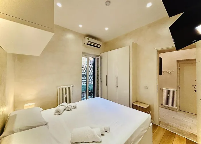 Apartament Monti Hideaway - Walk To Colosseum & Forum *