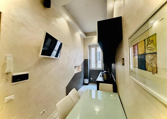 Monti Hideaway - Walk To Colosseum & Forum * Rzym